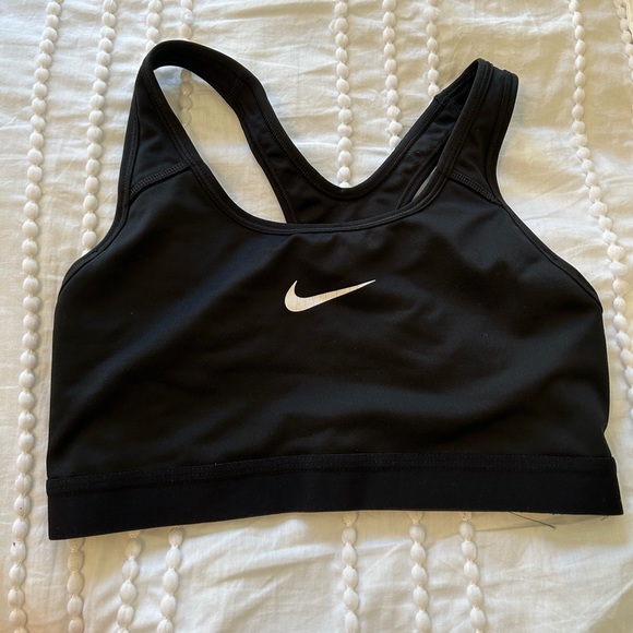 NIKE Women’s Swoosh Sports Bra - Picture 3 of 4